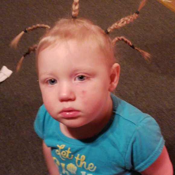 Meet your Posher, Megan - Picture 7 of 8